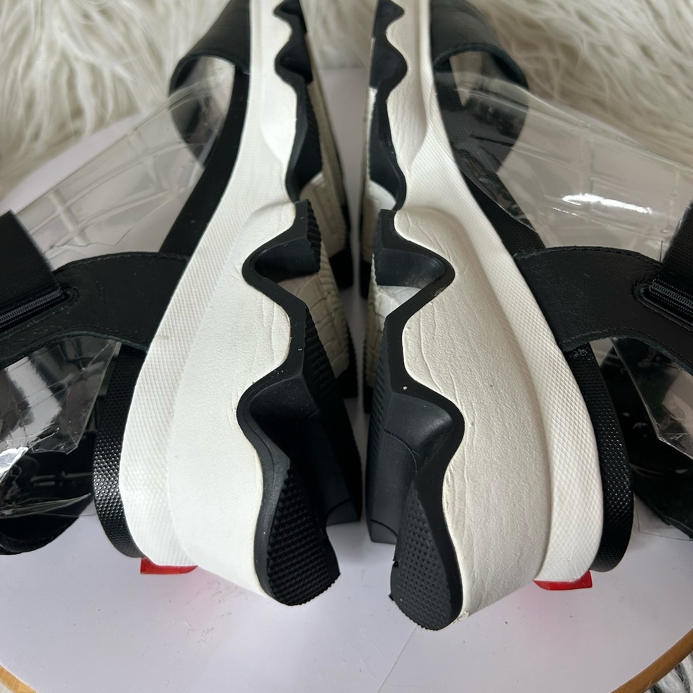 Sorel Black and White Kinetic Sandals - Picture 6 of 10